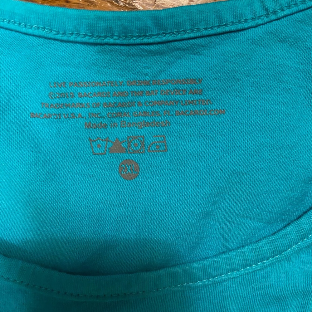 Bacardi Tank Top - Picture 3 of 4